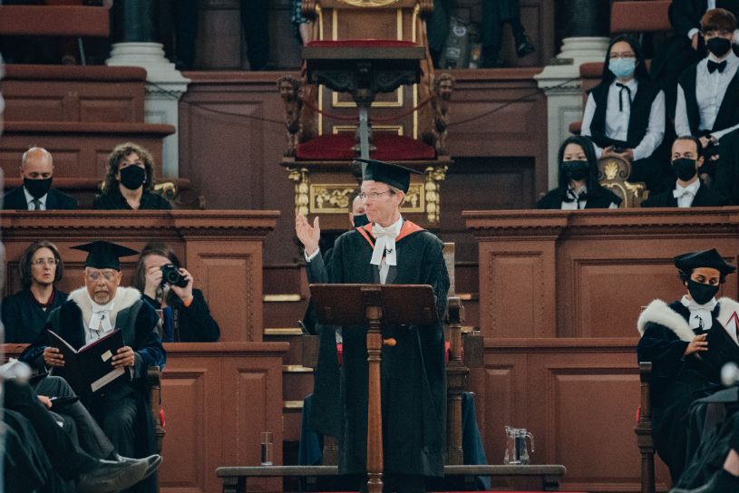 President of Kellogg, Professor Jonathan Michie addresses graduands in the Sheldonian Theatre