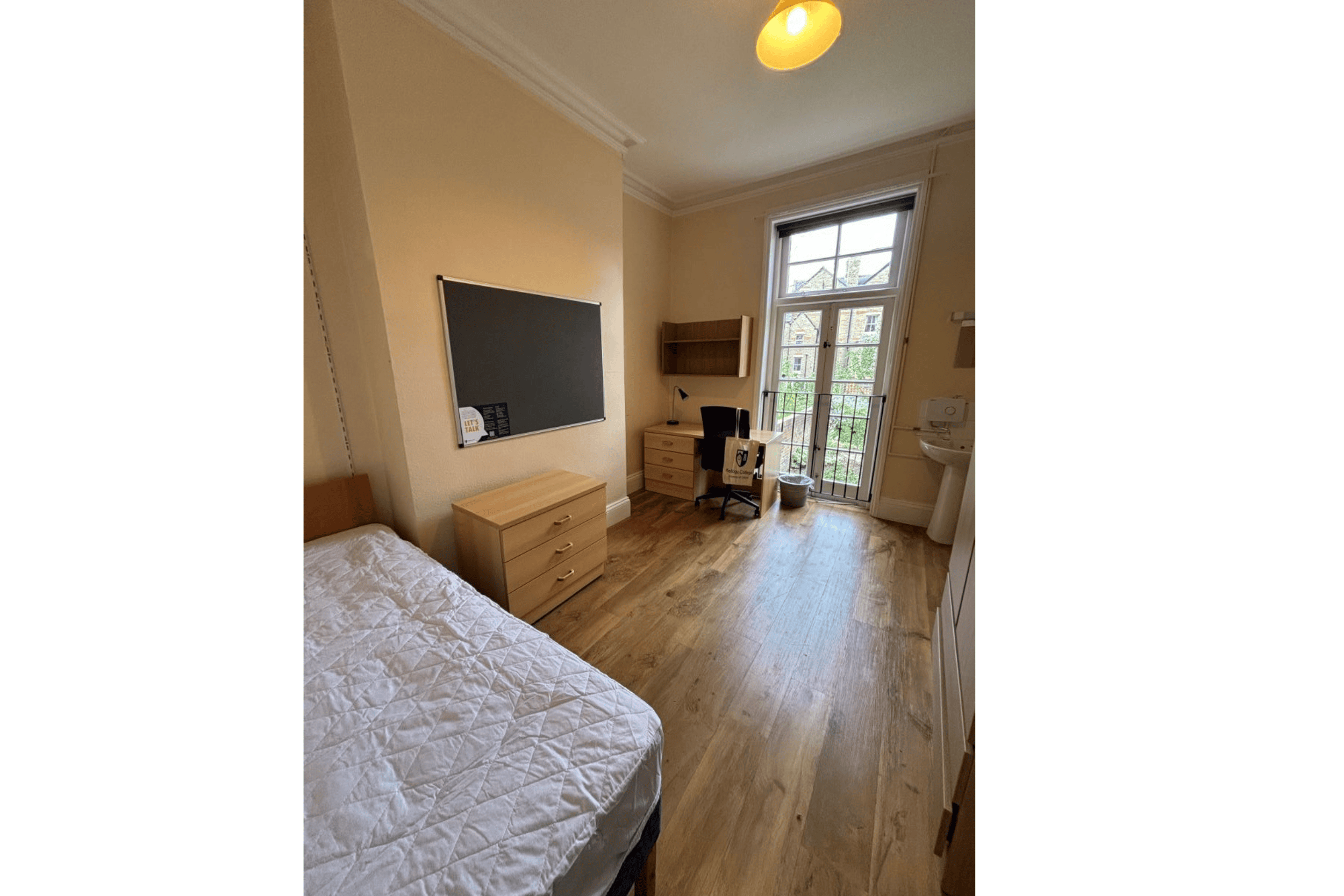 Example of a Band E room