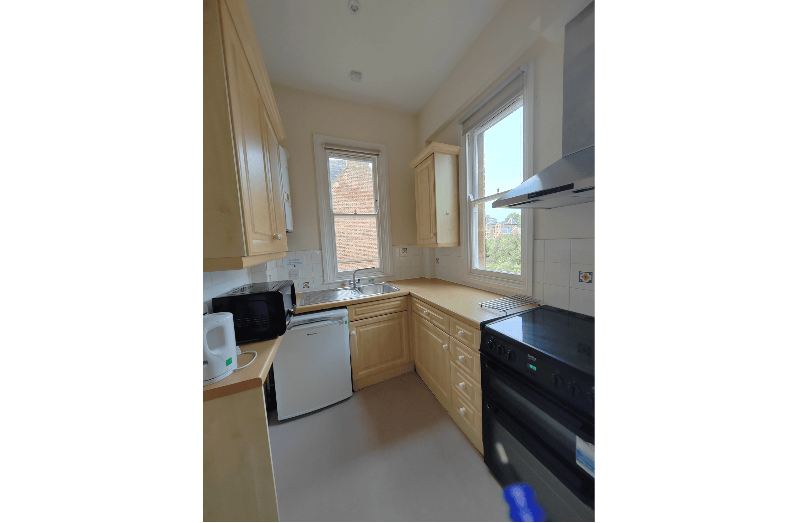 Example of a Kitchen at 7 Bradmore Road